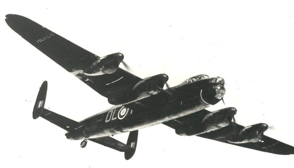 avro lancaster011