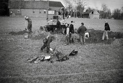 digging lancaster