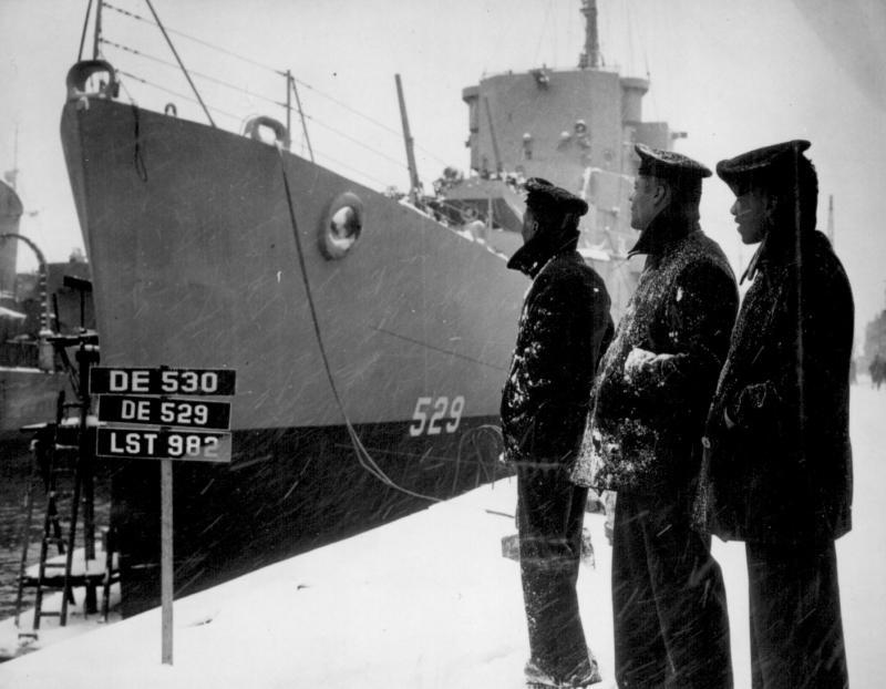 Negro sailors of the U.S.S. Mason (DE 529)