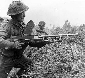 Bren gunner of the United Kingdom 8th Royal Scots at Moostdijk