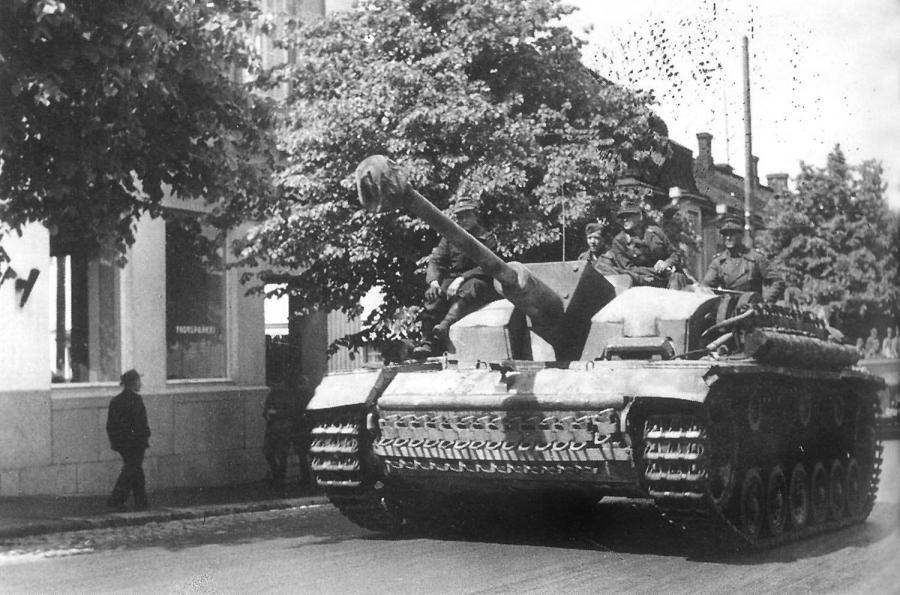 Sd.Kfz. 142 Stug III, Sturmgeschütz-Brigade 303