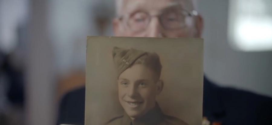 Paul Wile (93) telling about his encounters with the Dutch people