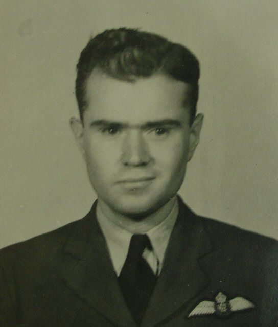 Flight of Typhoon Ib MN347 and Flying Officer G H Sharpe on 1944-08-18