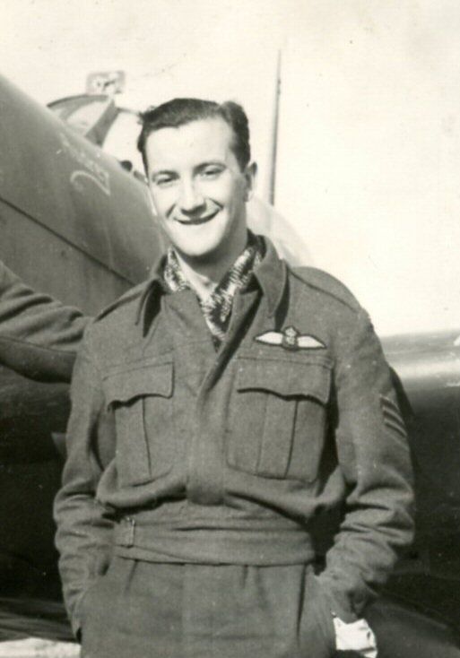 Flight of Spitfire IX BS120 and Flight Sergeant B M Zobell on 1942-08-19