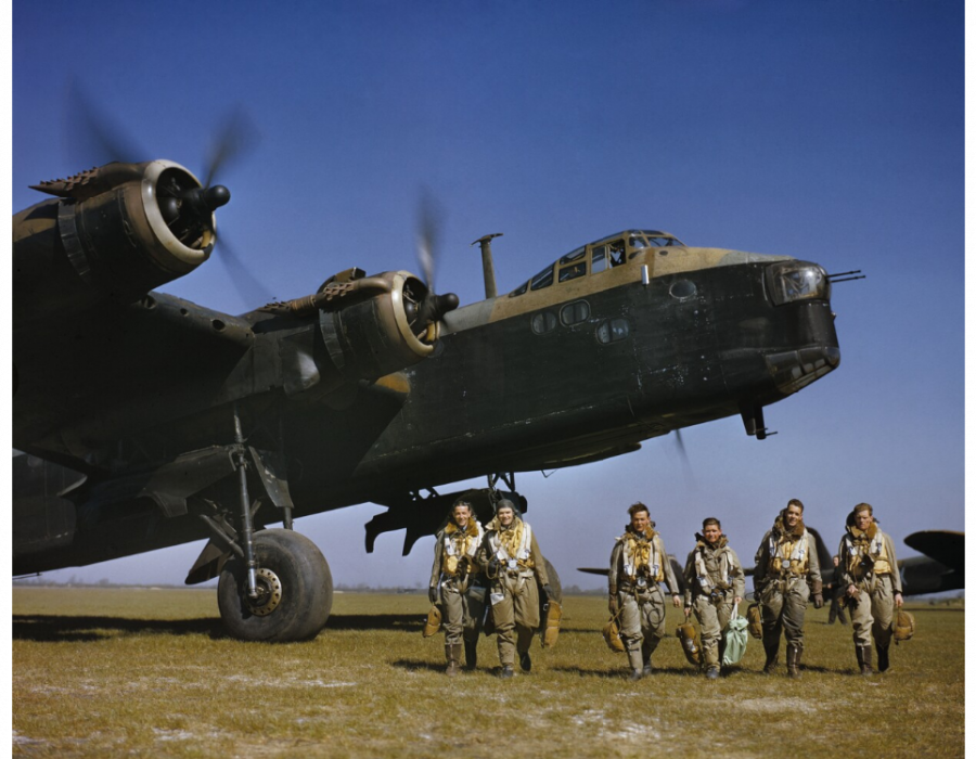 The 149 Sqdn left from Lakenheath at 1943-05-26 at 23:44