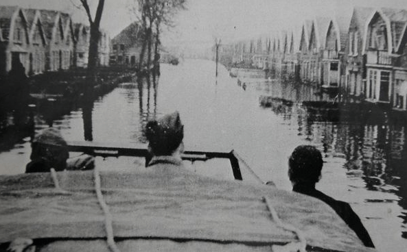 Koninklijke Nederlandse Brigade "Prinses Irene" Battlegroup 2 at Veere