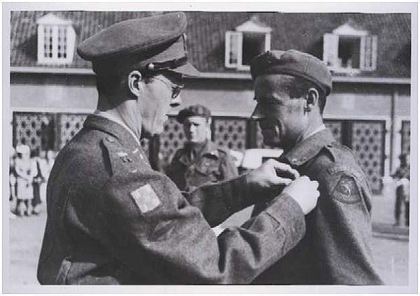 Koninklijke Nederlandse Brigade "Prinses Irene" End of the war: The Hague