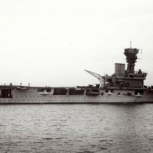 On Wed. 25 Oct 1939 HMS Hermes departed Dakar