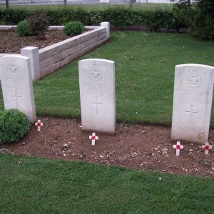 Flight of Boston III W8351 and Flight Sergeant M Bunting on 1942-04-03