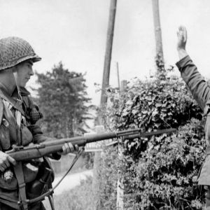 1944-06-06 01:50 D-day | Paratroopers landing